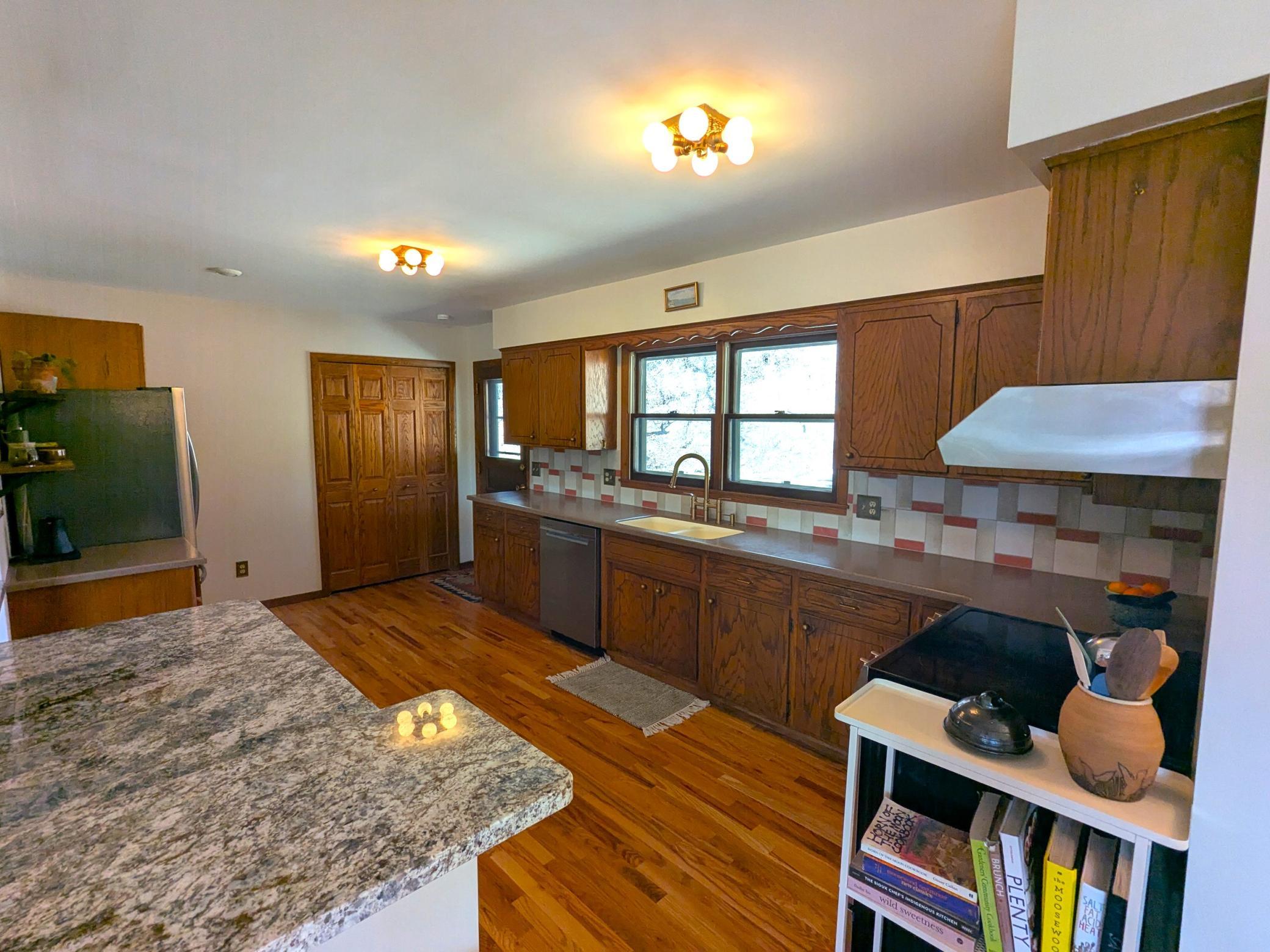 1014 Glen Echo Road Winona, MN 55987 - Photo 11 of 29