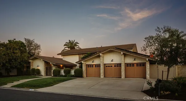 $2,799,000 | 11042 Hunting Horn Drive, North Tustin, CA 92705