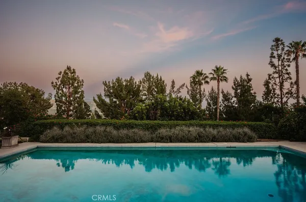 $2,799,000 | 11042 Hunting Horn Drive, North Tustin, CA 92705