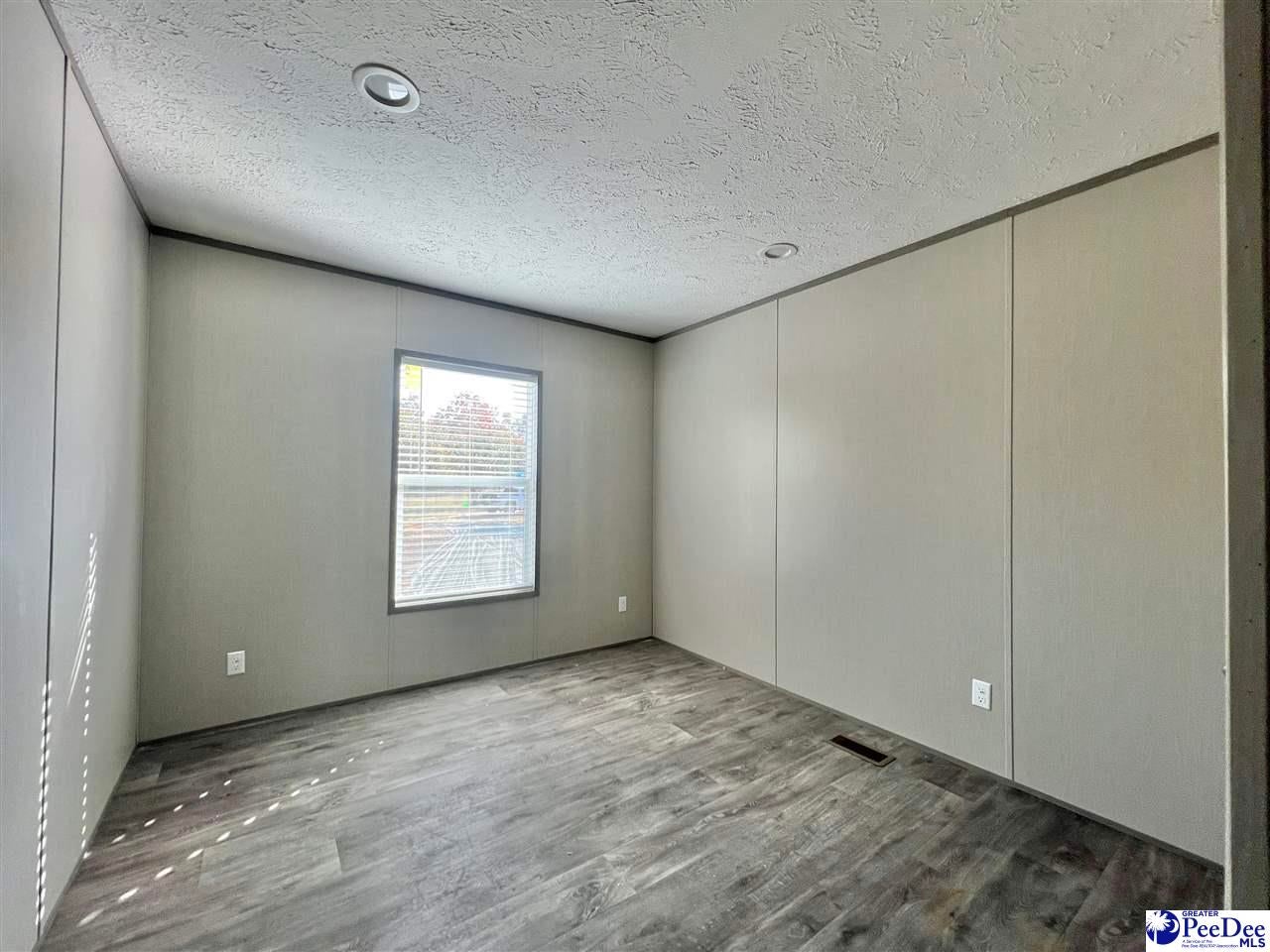 608 Black Branch Road Dillon, SC 29536 - Photo 10 of 16 Gallery Image 10