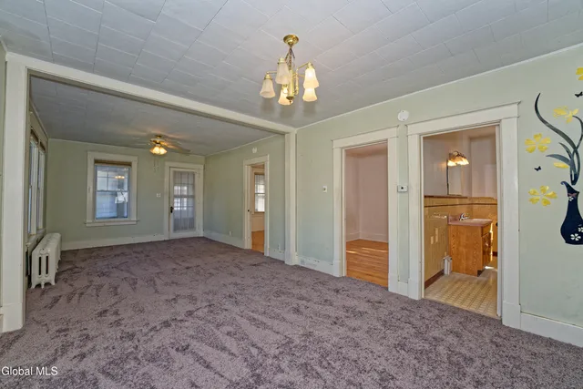 $229,900 | 44 Carlton Avenue, Cohoes, NY 12047