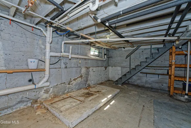 $229,900 | 44 Carlton Avenue, Cohoes, NY 12047