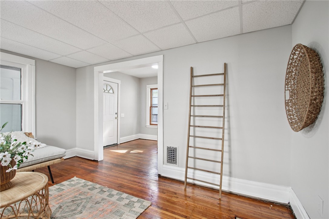 471 Melville Street Rochester, NY 14609 - Photo 7 of 31