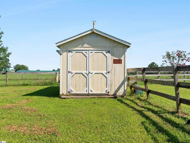 $975,000 | 150 Rabbit Moffitt Road, Rutherfordton, NC 28139