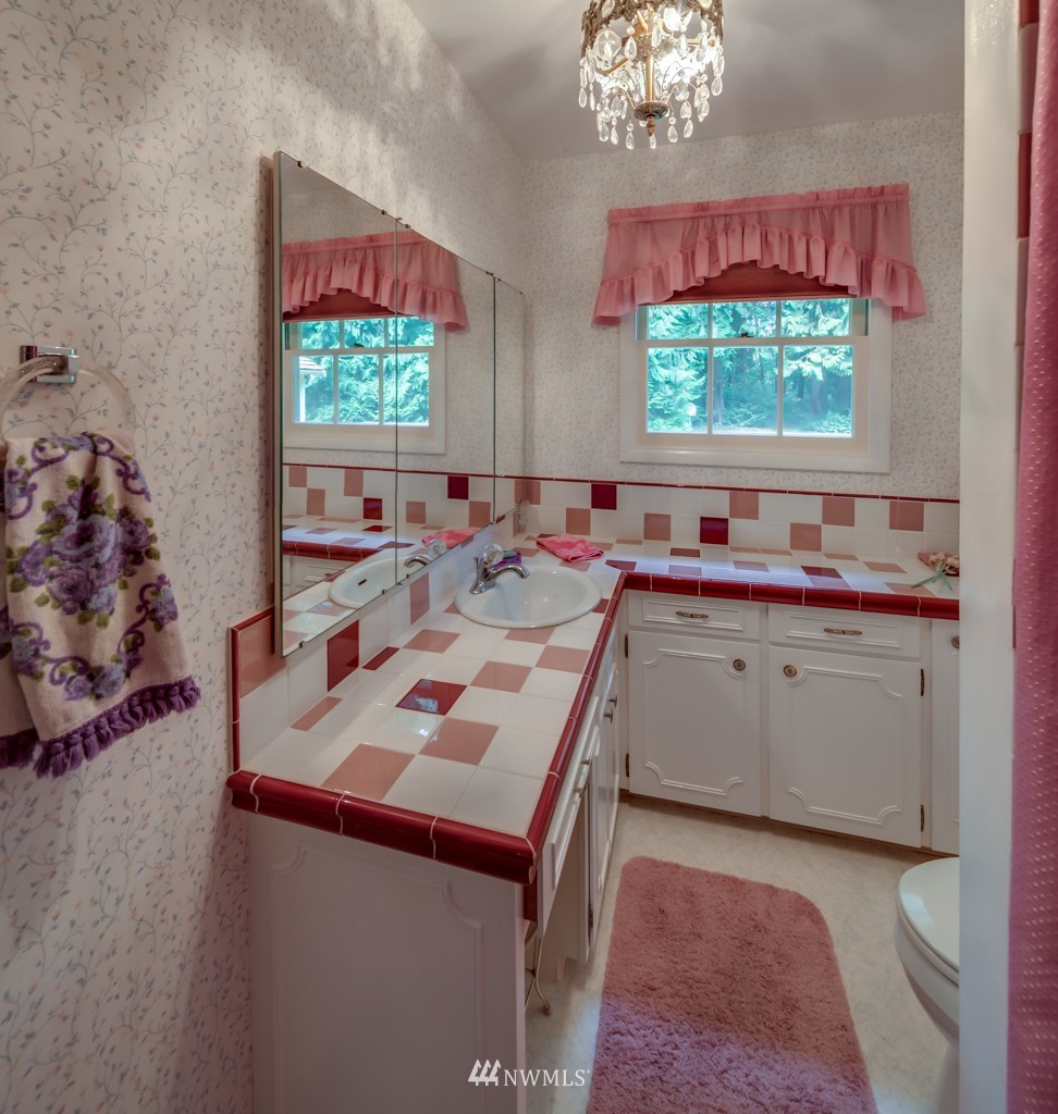 632 Loomis Trail Road Lynden, WA 98264 - Photo 14 of 23 Gallery Image 14