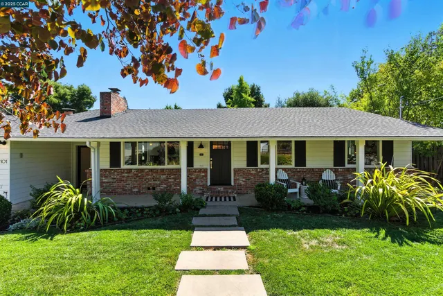 $2,695,000 | 101 Meadow Lane, Orinda, CA 94563