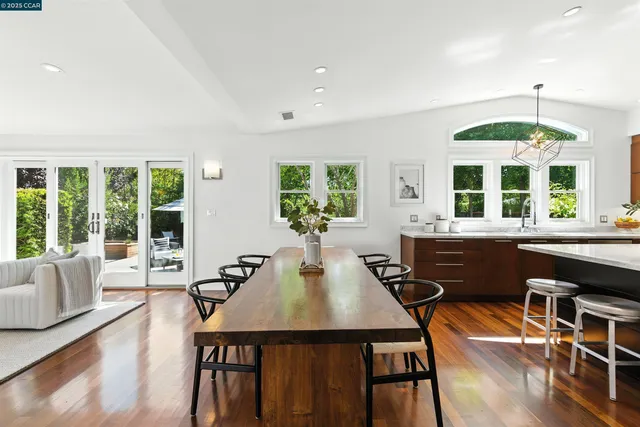 $2,695,000 | 101 Meadow Lane, Orinda, CA 94563