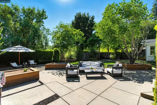 $2,695,000 | 101 Meadow Lane, Orinda, CA 94563