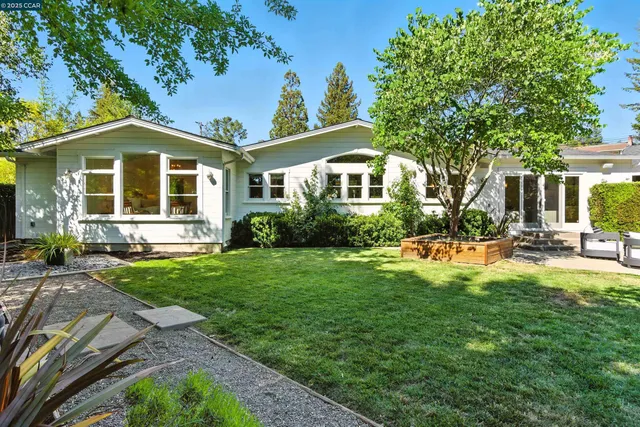 $2,695,000 | 101 Meadow Lane, Orinda, CA 94563