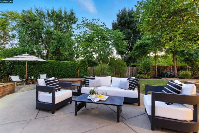 $2,695,000 | 101 Meadow Lane, Orinda, CA 94563