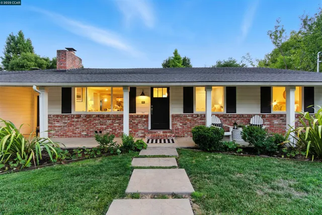 $2,695,000 | 101 Meadow Lane, Orinda, CA 94563