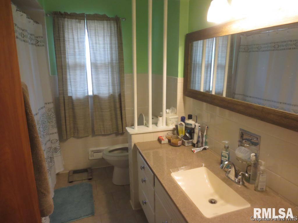 2166 Taylor Avenue Springfield, IL 62703 - Photo 8 of 13