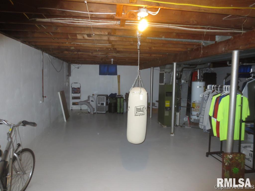 2166 Taylor Avenue Springfield, IL 62703 - Photo 10 of 13