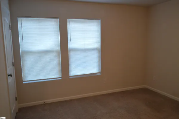 $1,750 | 323 Long Grove Lane, Greer, SC 29650