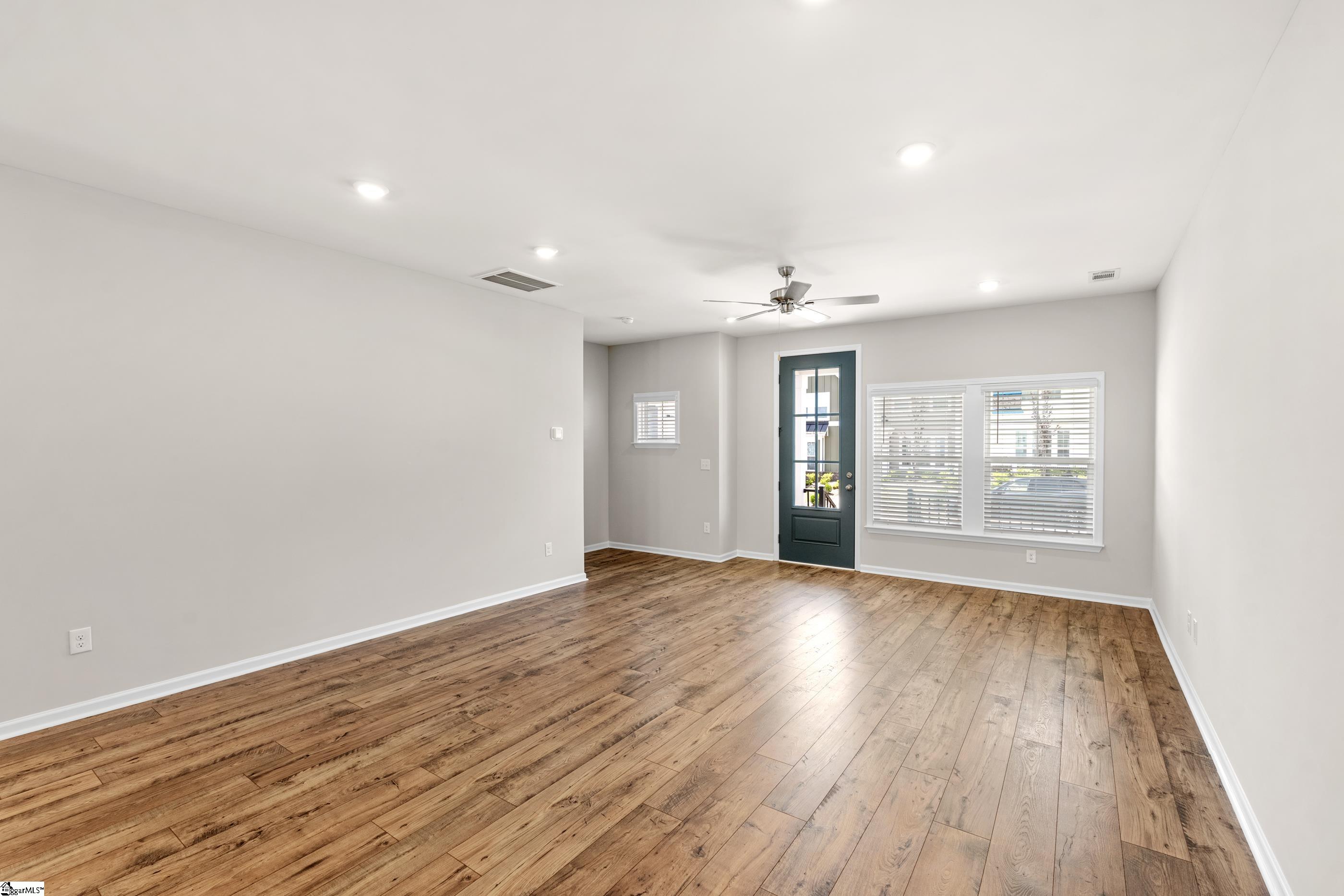 37 Leander Drive Greer, SC 29651 - Photo 10 of 32