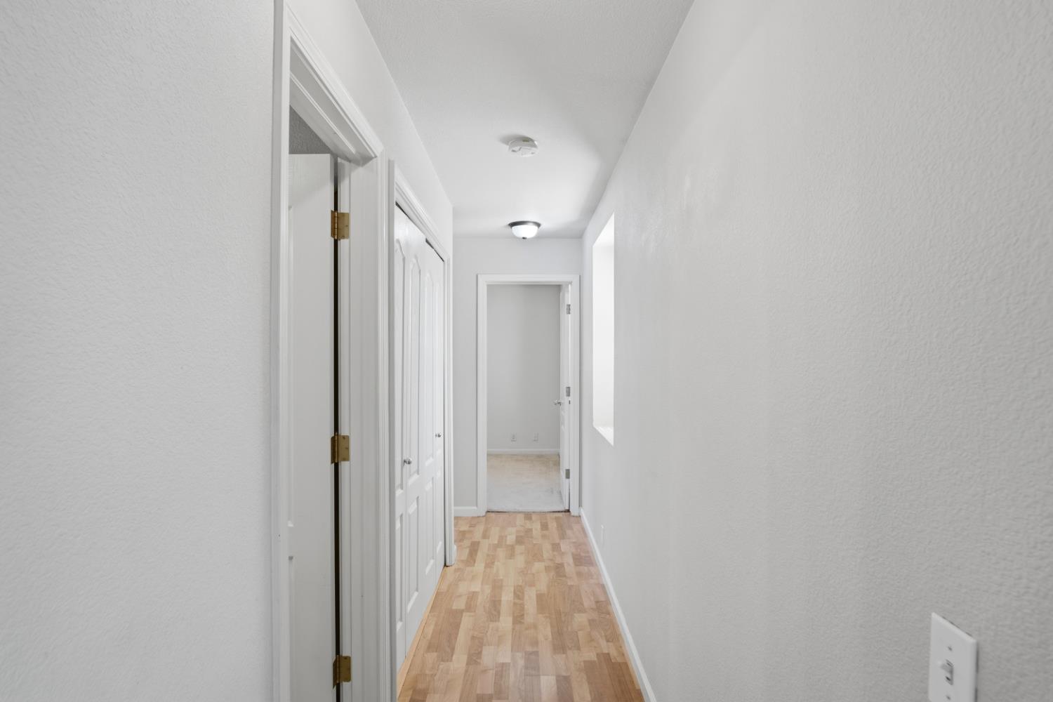 2213 Lionudakis Court Modesto, CA 95355 - Photo 20 of 38 a view of a hallway