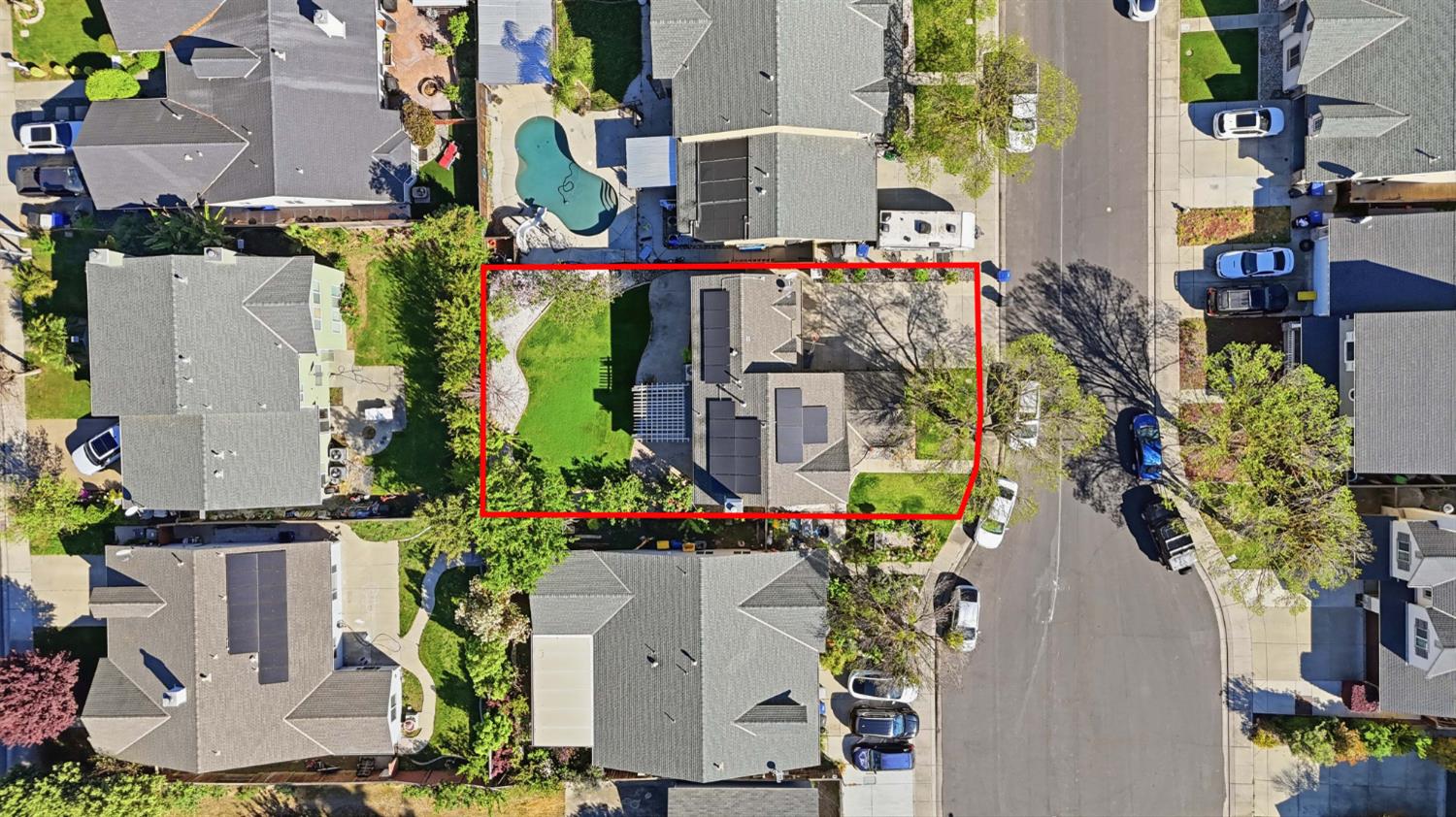 2213 Lionudakis Court Modesto, CA 95355 - Photo 31 of 38 an aerial view of multiple house