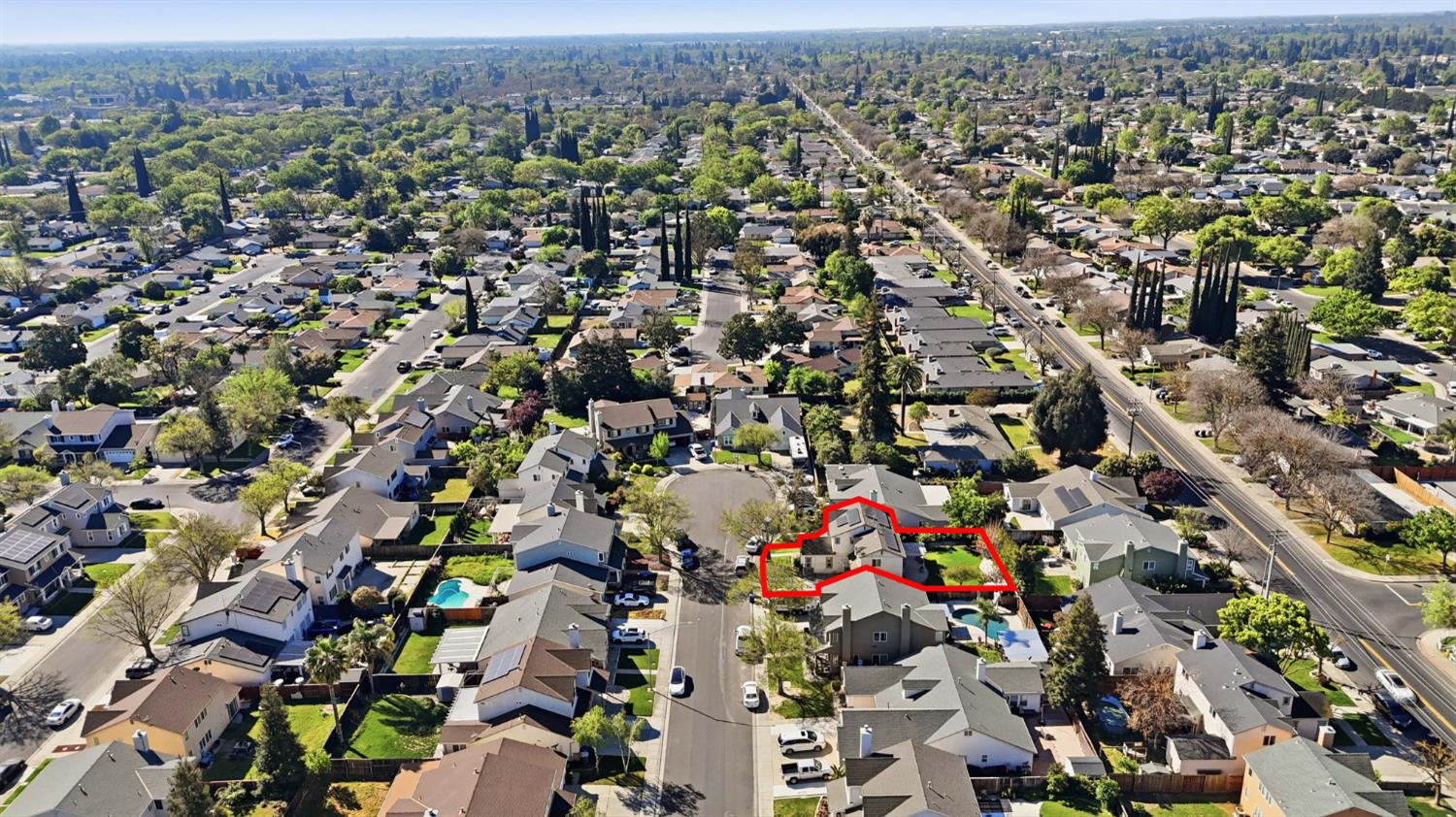 2213 Lionudakis Court Modesto, CA 95355 - Photo 32 of 38 an aerial view of multiple house