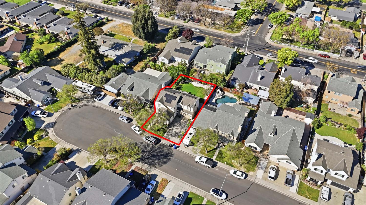 2213 Lionudakis Court Modesto, CA 95355 - Photo 33 of 38 an aerial view of a houses with outdoor space