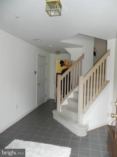29 Stridesham Court Baltimore, MD 21209 - Photo 3 of 25 Interior (General)