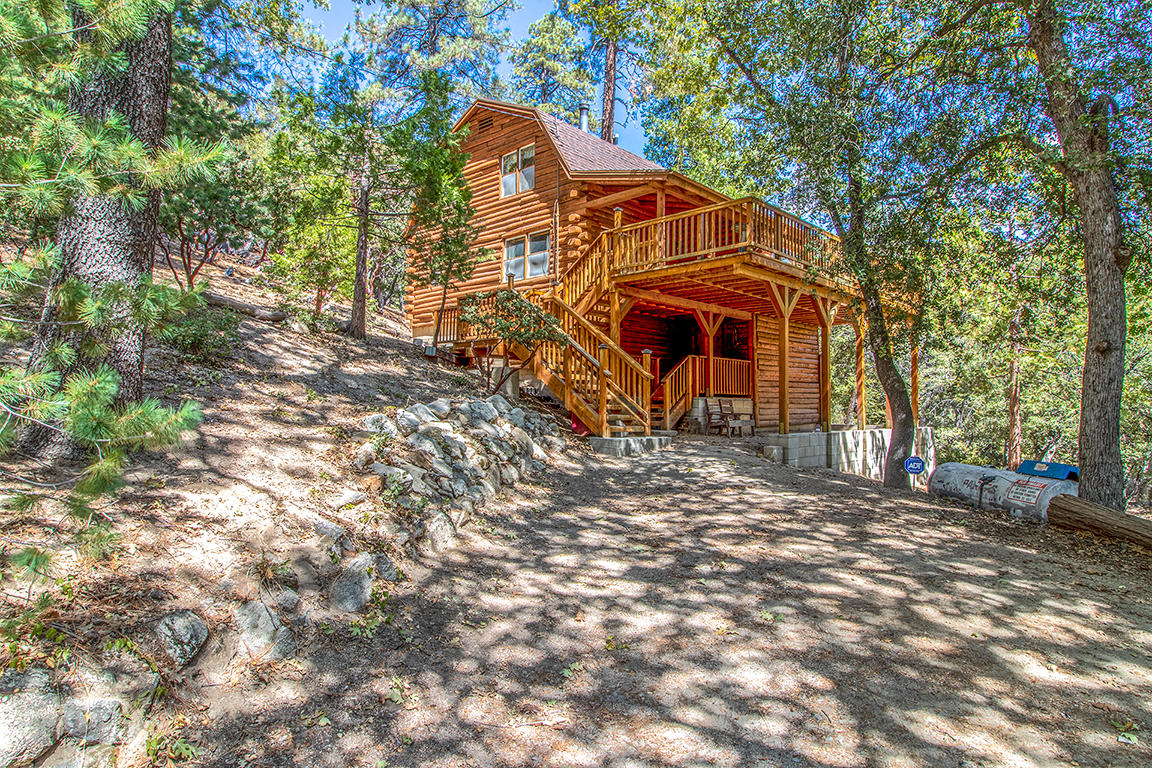 53174 Walters Drive Idyllwild, CA 92549 - Photo 1 of 55 a front view of a house with a yard
