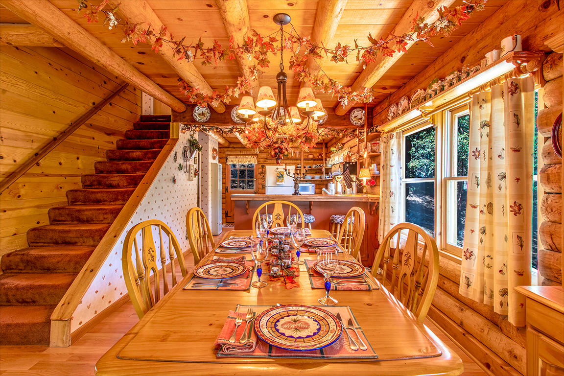 53174 Walters Drive Idyllwild, CA 92549 - Photo 7 of 55 a view of a chairs and table in the balcony