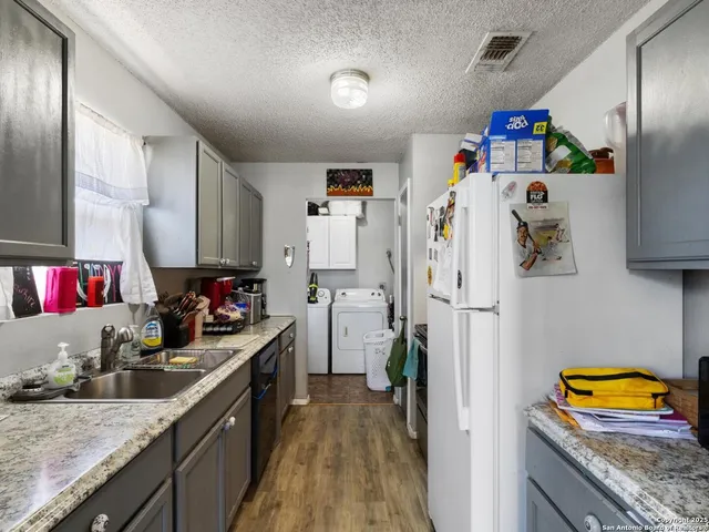 $1,700 | 142 Jean Street, San Antonio, TX 78207