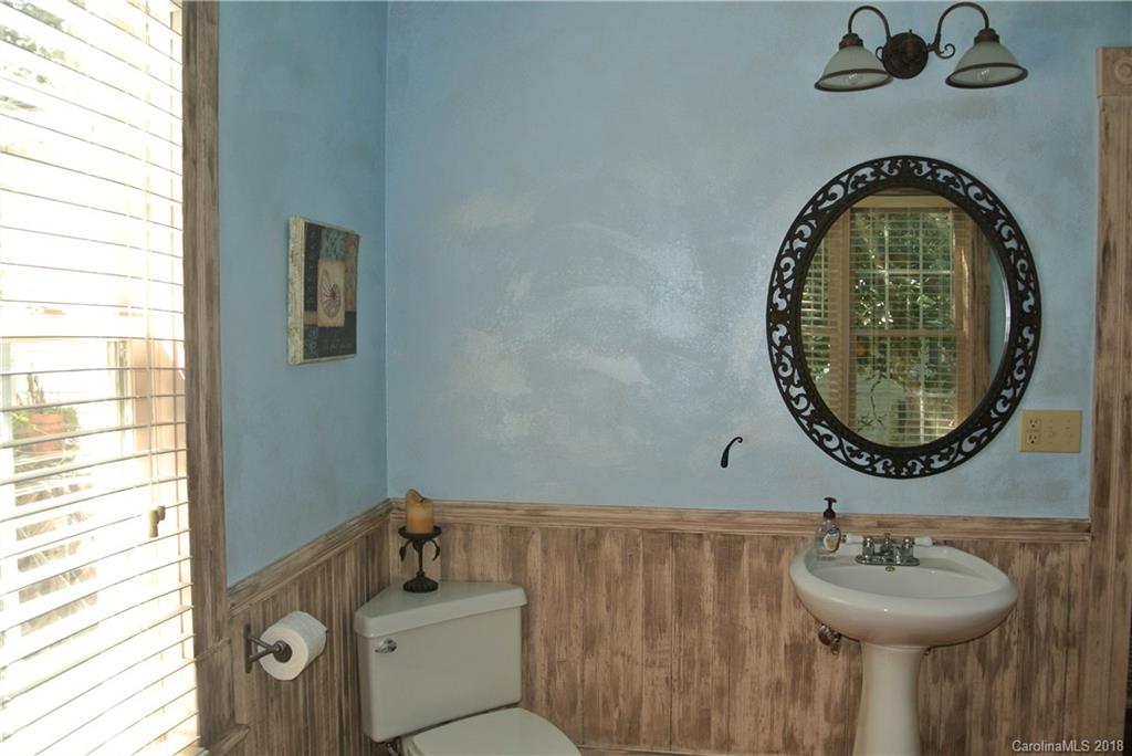 210 South Ridgecrest Street Rutherfordton, NC 28139 - Photo 18 of 28