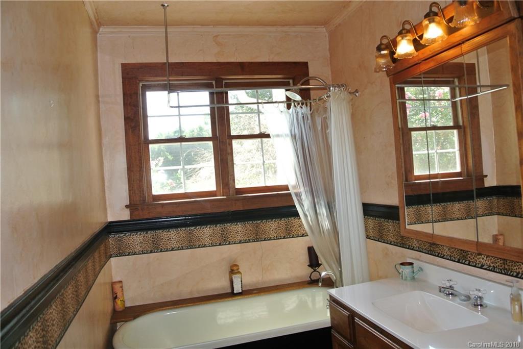 210 South Ridgecrest Street Rutherfordton, NC 28139 - Photo 26 of 28