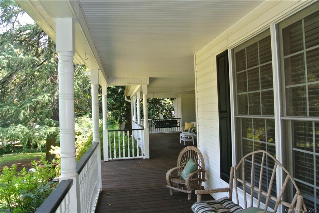 210 South Ridgecrest Street Rutherfordton, NC 28139 - Photo 4 of 28