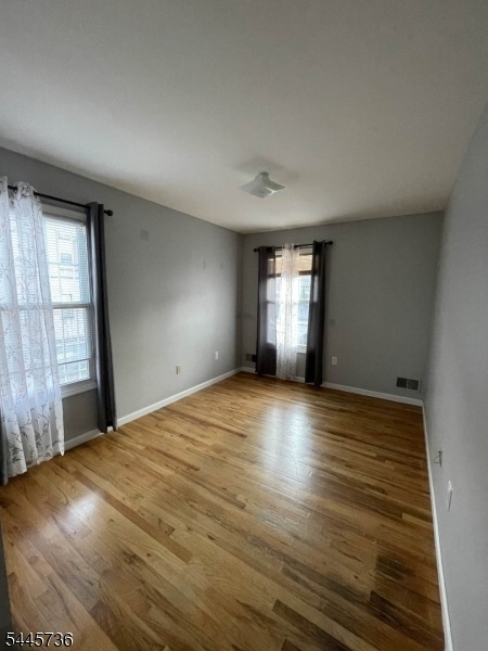 510 Edgar Road Elizabeth, NJ 07202 - Photo 7 of 19
