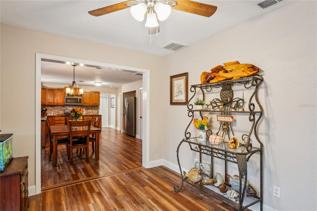 11185 Cleever Street Weeki Wachee, FL 34614 - Photo 9 of 61