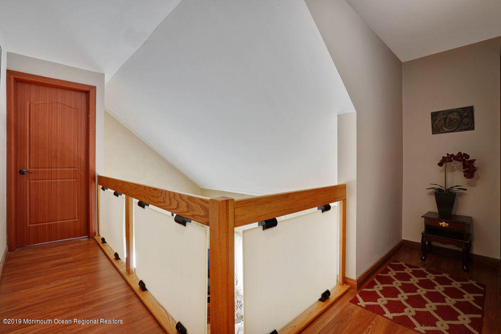 251 Lloyd Road Matawan, NJ 07747 - Photo 18 of 34 017_dsc00369-dsc00373