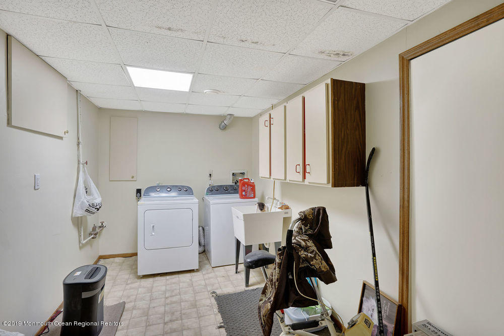 251 Lloyd Road Matawan, NJ 07747 - Photo 19 of 34 008_dsc00324-dsc00328