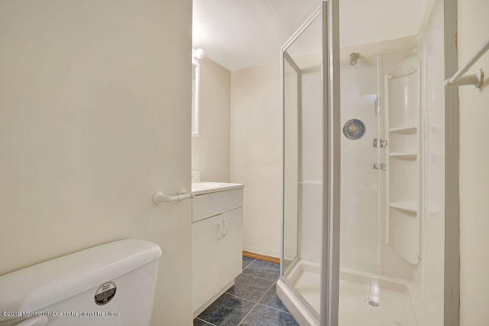 251 Lloyd Road Matawan, NJ 07747 - Photo 28 of 34 036_dsc00304-dsc00308