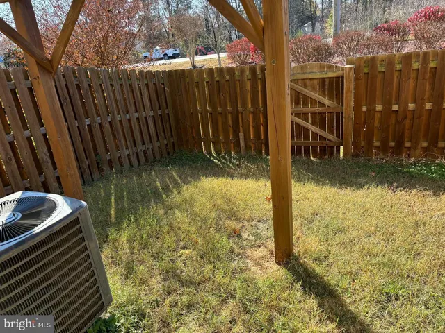 $2,500 | 2318 Drake Lane, Fredericksburg, VA 22408