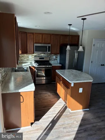 $2,500 | 2318 Drake Lane, Fredericksburg, VA 22408