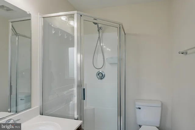 $2,500 | 2318 Drake Lane, Fredericksburg, VA 22408