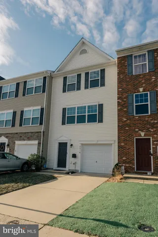 $2,500 | 2318 Drake Lane, Fredericksburg, VA 22408