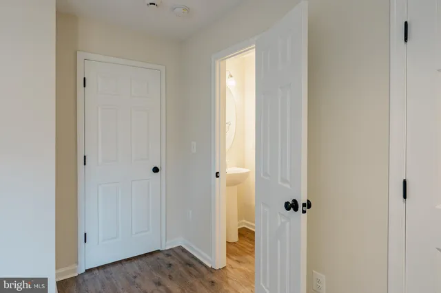 $2,500 | 2318 Drake Lane, Fredericksburg, VA 22408