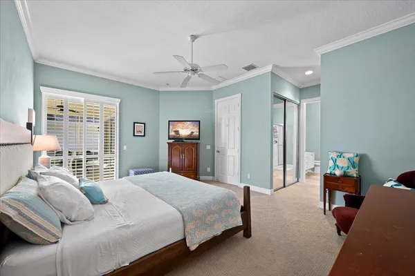 $925,000 | 227 Caravelle Drive, Jupiter, FL 33458