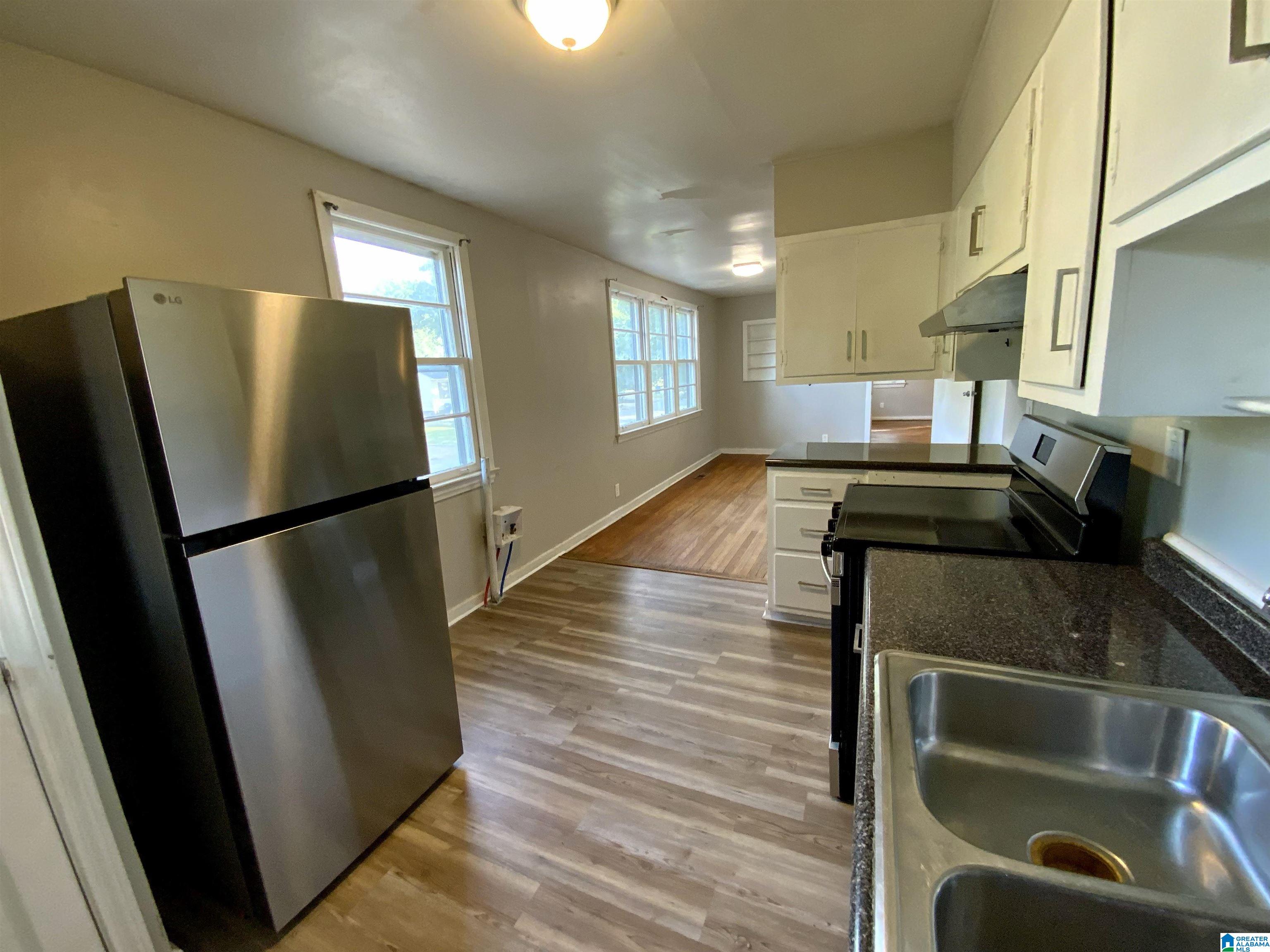 709 Glenwood Road Talladega, AL 35160 - Photo 9 of 37