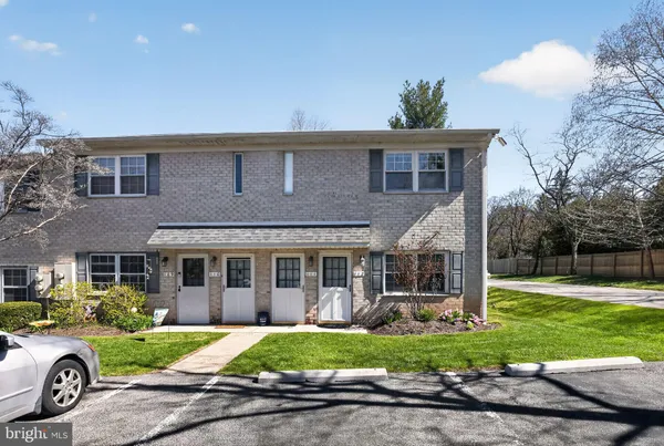 $195,000 | 111 Hampstead Drive, Unit 111, Ambler, PA 19002