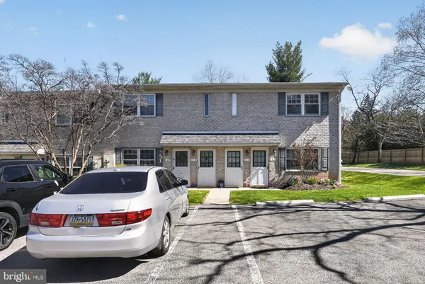 $195,000 | 111 Hampstead Drive, Unit 111, Ambler, PA 19002