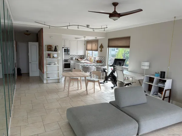 $3,650 | 2410 Albatross Street, Unit 18, San Diego, CA 92101