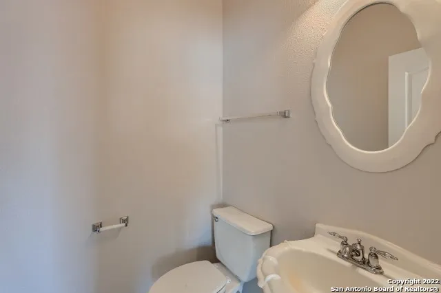 $2,395 | 1026 Persian Garden, San Antonio, TX 78258