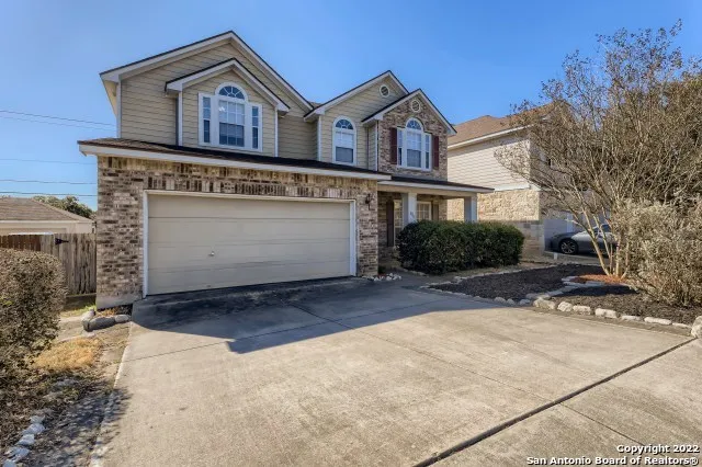 $2,395 | 1026 Persian Garden, San Antonio, TX 78258