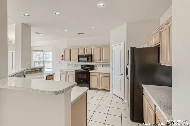 $2,395 | 1026 Persian Garden, San Antonio, TX 78258