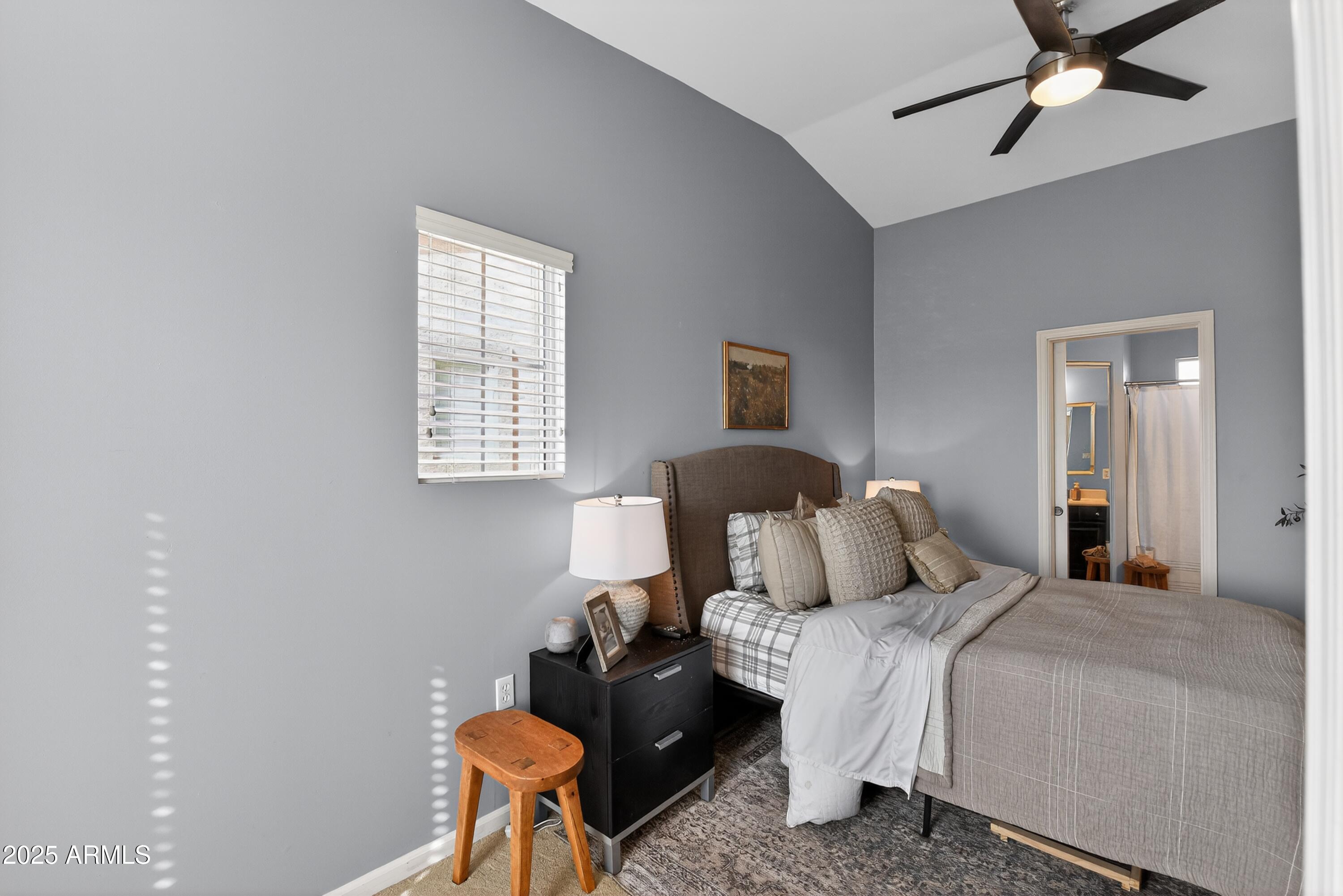 1920 East Bell Road, Unit 1079 Phoenix, AZ 85022 - Photo 20 of 29 a bedroom with bed and window