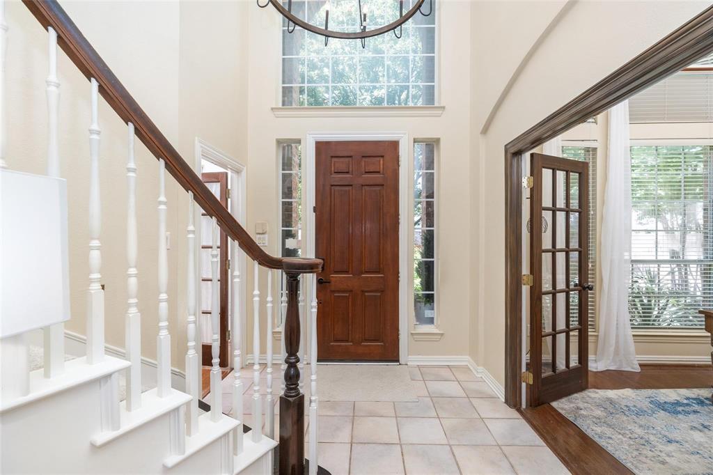 708 Nocona Court Allen, TX 75013 - Photo 4 of 29